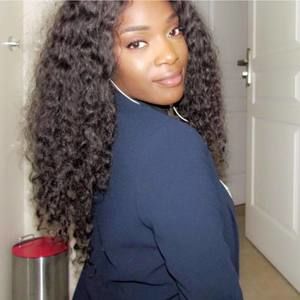 Meet your Posher, Déborah